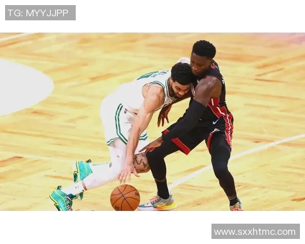 凯尔特人与热火对决解析：战术分析与球员表现的深度剖析